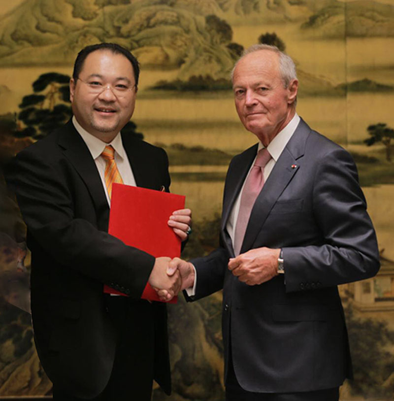 匈牙利共和國(guó)前總理邁杰希·彼得閣下