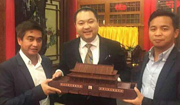 太和木作以紅木為媒促中柬友誼代代相傳